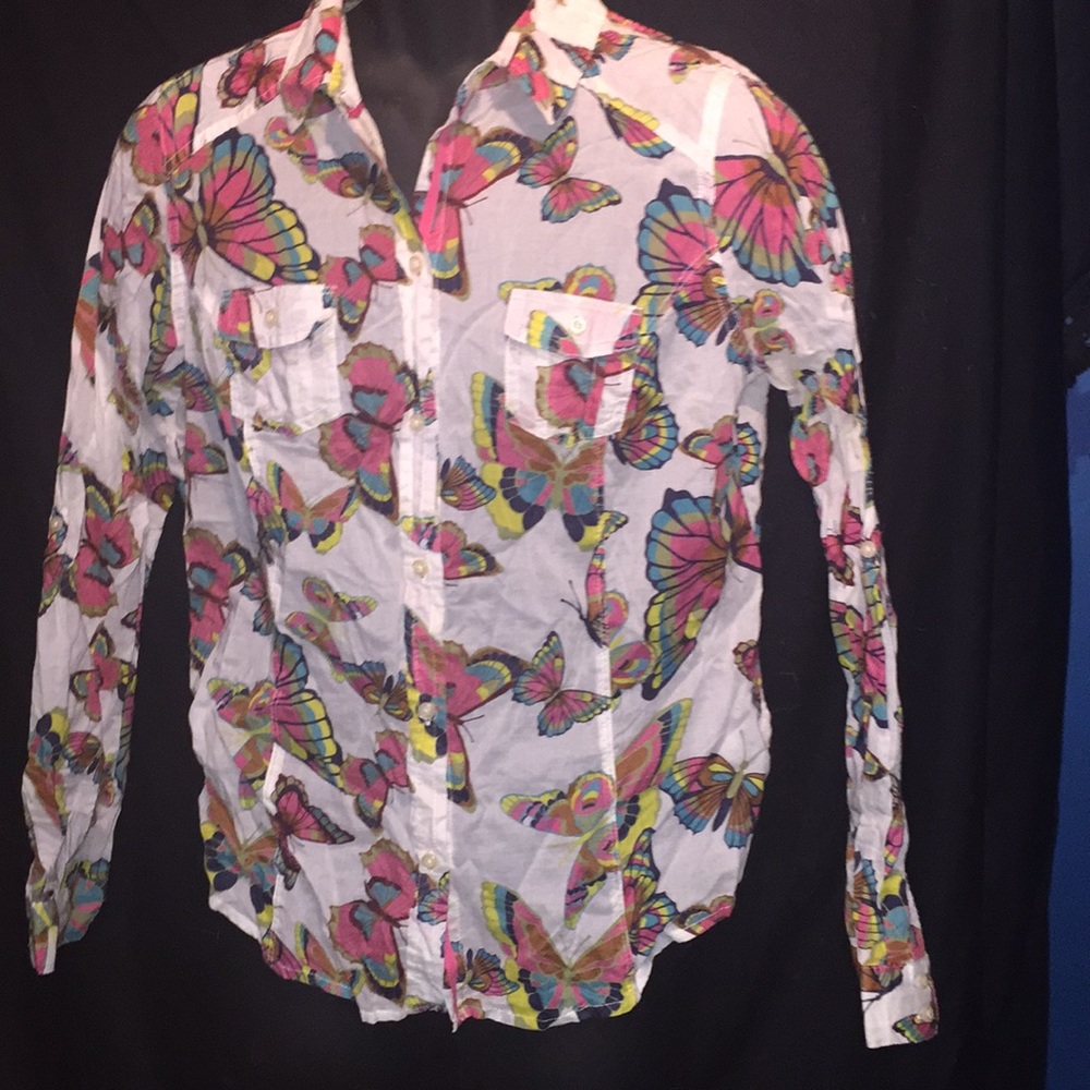Colorful butterfly button up Old Navy blouse.